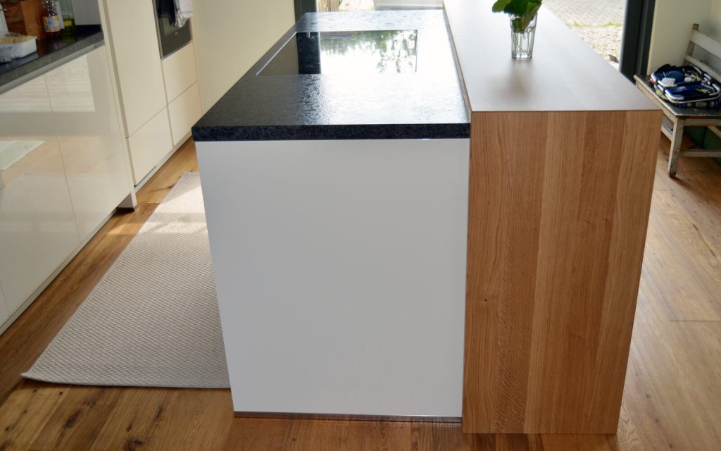 Küchentheke • Kücheninsel Einbauküche • Adam And Wood